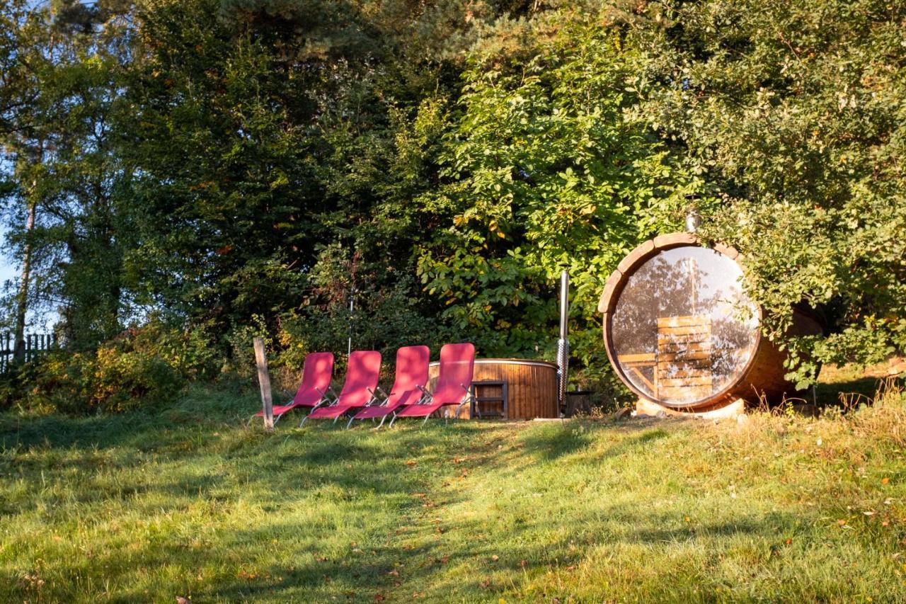 Enjoy Cozy Home Hills & Forest & Views & Gardens & Sauna Whirlpool Bath Яблонне-в-Подьештеди Экстерьер фото